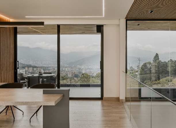 Cerramientos arquitectónicos 2025: diseño, tecnología y bienestar en cada espacio